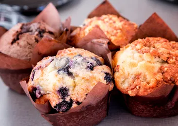 Pastaneden alınmış gibi: Tam ölçülü muffin tarifi