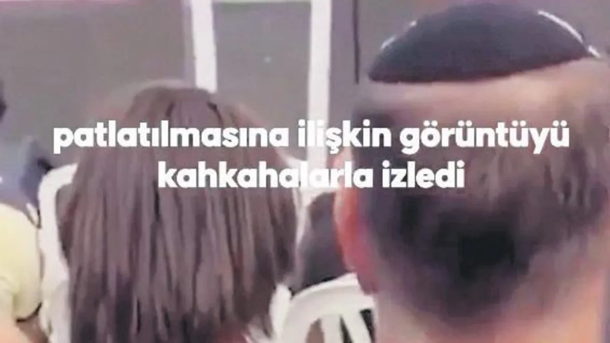 Evleri patlatıp ailece güldüler – Son Dakika Haberler Evleri patlatıp ailece güldüler – Son Dakika Haberler