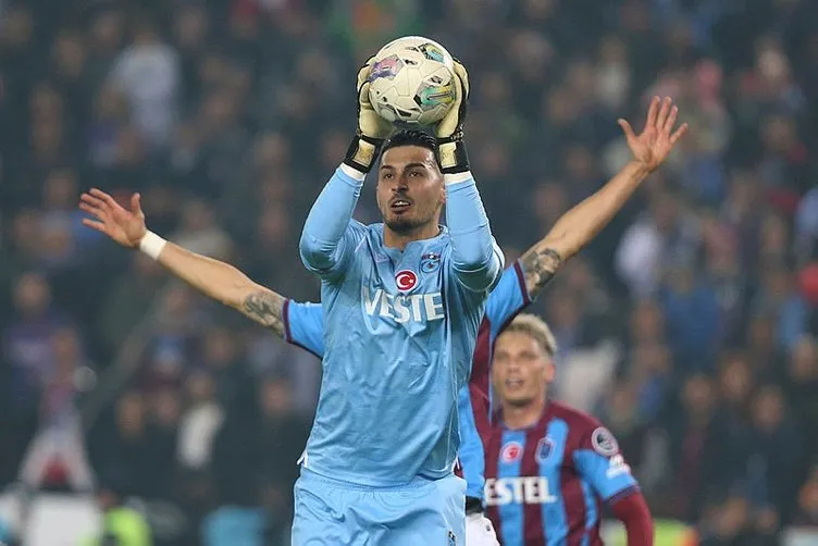Son dakika Trabzonspor transfer haberleri: Trabzonspor’da Uğurcan’a olay teklif! Fenerbahçe’yi de yakından ilgilendiriyor...
