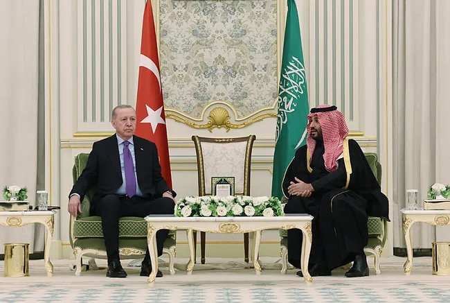 Başkan Erdoğan'dan ABD-İran gerilimi mesajı: Kolaylaştırıcı rol üstlenmeye hazırız
