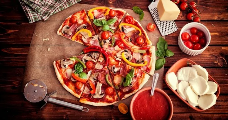 Evde pizza yapımı tarifi… Evde pizza yapımı nasıl yapılır?