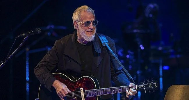 Yusuf İslam Türkiye'deki ilk konserini AKM'de verdi