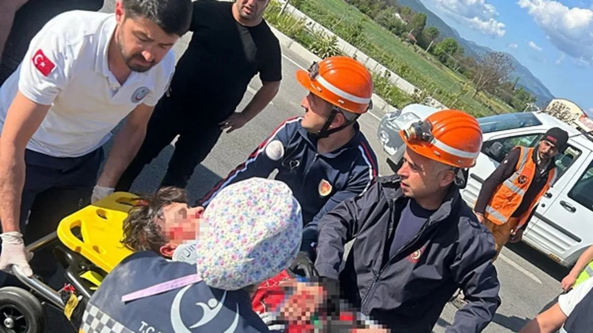 Bolu’da feci kaza: Kırmızı ışıkta geçen bisikletli TIR’ın altında kaldı Bolu’da feci kaza: Kırmızı ışıkta geçen bisikletli TIR’ın altında kaldı