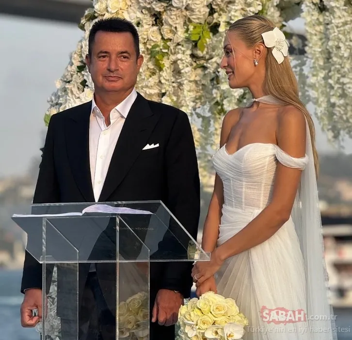 Ebru Gündeş Acun Ilıcalı’nın düğününe katıldı! Ebru Gündeş eşiyle ilk kez bir davette el ele görüntülendi!