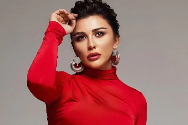 SELEN GÖRGÜZEL kimdir, kaç yaşında, nereli, ilk eşi kim? Ünlü oyuncu Selen Görgüzel tiyatro, dizi ve filmleri