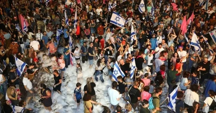 Netanyahu kaybetti, köpük partisi bile yaptılar: Güle güle Bibi