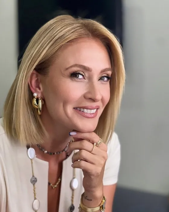 47 yaşındaki Ceyda Düvenci herkesi kıskandırdı! Güzelliği adeta büyülüyor