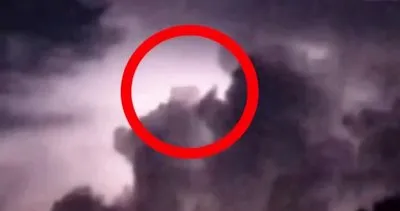 Fırtına bulutlarının içindeki UFO görüntüsü sosyal medyada olay oldu