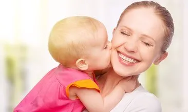 Bebeğinizin 12-18. ay gelişimi: Minik öpücüklere hazır olun...