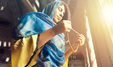 Arefe günü 1000 İhlas okumak sevabı ve faziletleri || Diyanet ile Arefe günü 1000 İhlas ne zaman okunur, faziletleri neler?