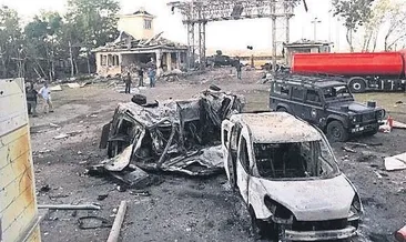 Bomba yağdırdılar