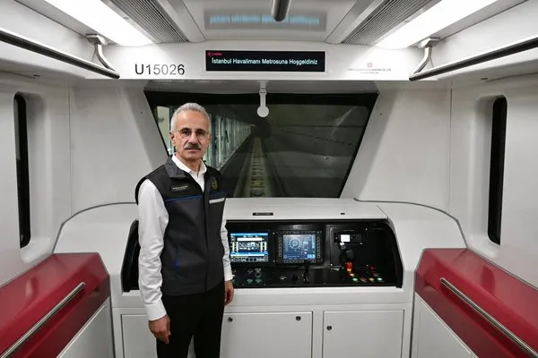 halkaliistanbul-havalimani-metrosunda-sona-dogru-bakan-uraloglu-acikladi-yuzde-97-ilerleme-kat-ettik-1761823142815.jpg