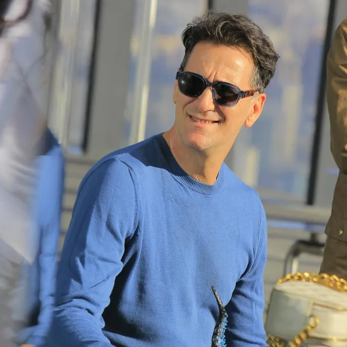 Doktorlar’ın Suat’ı Bekir Aksoy 56 yaşında yeniden baba oluyor! Eşi bile şaşırdı: Hamile olduğumu oğlum hissetti