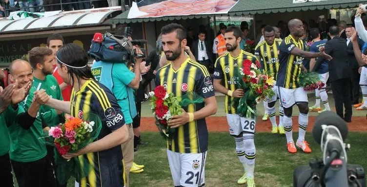 Akhisar Belediyespor’da Fenerbahçe’ye jest