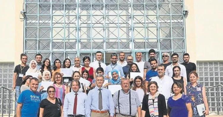 Tunuslu öğrenciler ÇÜ’de yaz okuluna katıldı