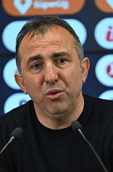 Recep Uçar: Hedefleri olan bir camiayız!