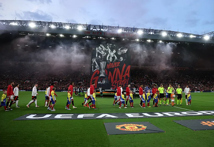 Manchester United’tan Lyon karşısında tarihi dönüş! Avrupa Ligi’ne damgasını vuran maç...