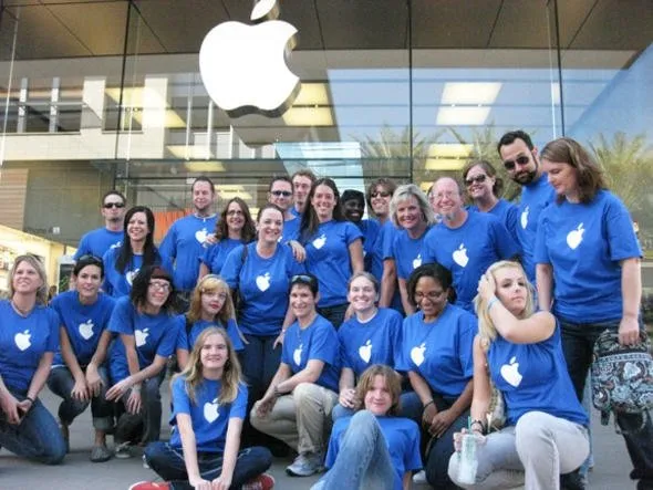 apple 15 000 tl maas ile eleman ariyor