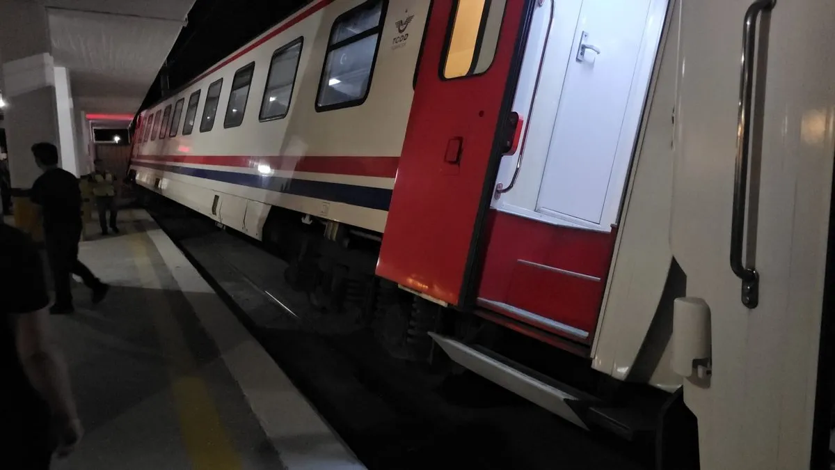 Bandırma’da tren kazası ucuz atlatıldı