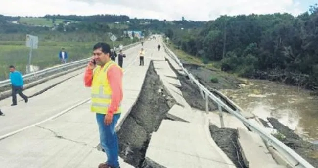 7.6’lık depremden sonra tsunami paniği