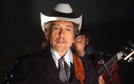 Bob Dylan isyan etti