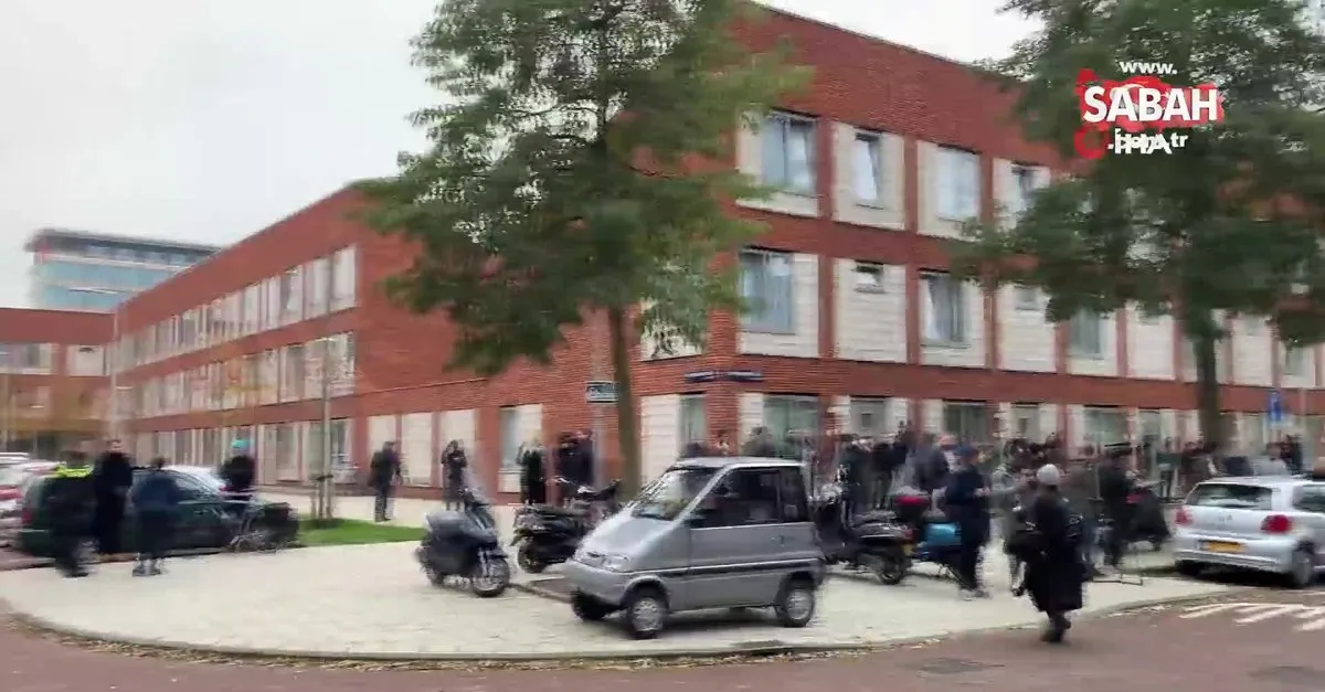 Amsterdam Da Ezan Sesi Yukseldi Videosunu Izle Sabah Tv