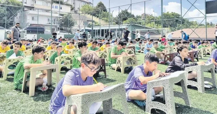 Bağımlılığa karşı sahaya çıktılar