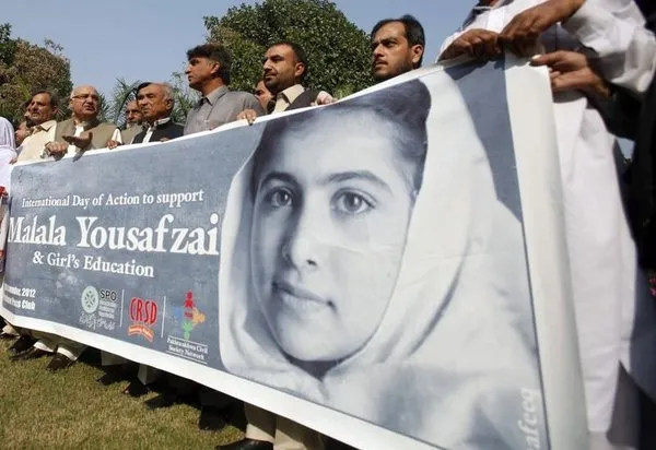 Malala Günü'nde binler toplandı