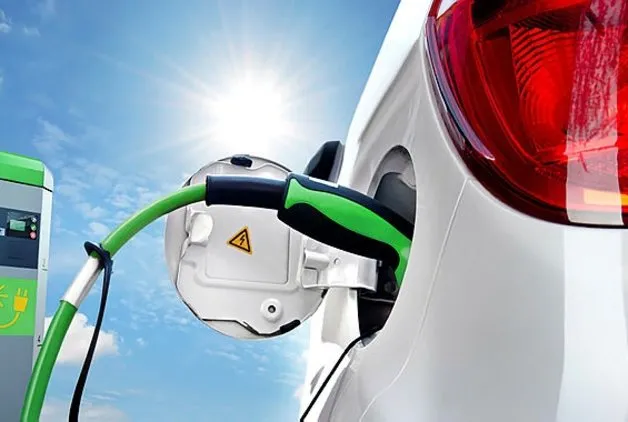 AKILLI ELEKTRİKLİ ARAÇLARA 10 MİLYAR DOLAR YATIRIM YAPACAK
