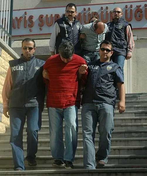 Son dakika: Sahte milyarderden film gibi dolandırıcılık! 15 yıl sonra aynı senaryo aynı oyuncu: 27 milyon dolarlık vurgun