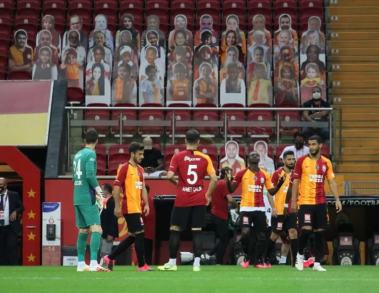 Galatasaray’dan tarihi transfer kararı!