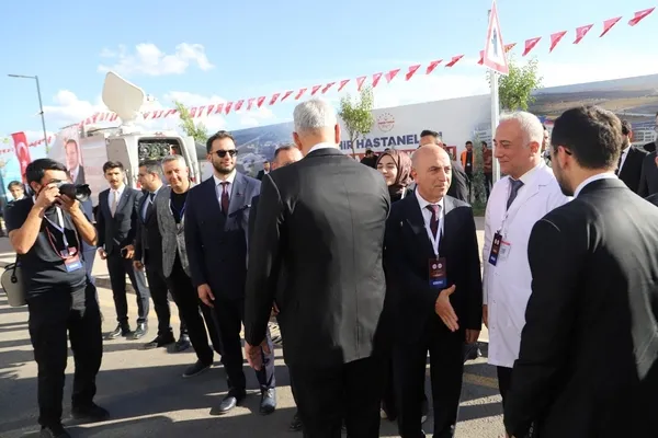 sanliurfa-sehir-hastanesi-hizmet-vermeye-basladi-1791278174002.jpg