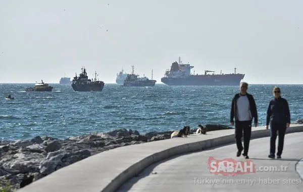 İstanbul'un hayalet gemileri bir bir temizleniyor