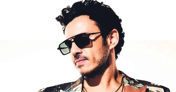 ‘Buzlu Cam’ yaza damgasını vuruyor