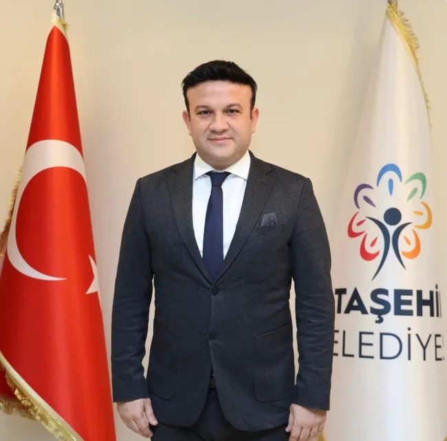 chpli-atasehir-belediyesinde-yolsuzluk-skandalinda-sok-tape-kayitlari-7-milyon-dolarlik-rusvet-pazarligi-1776544455517.jpg (1007×993)