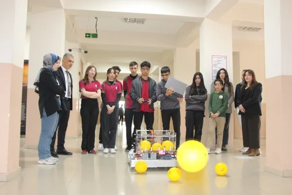 sirnakta-koy-okulundan-dogan-robotik-basari-hikayesi-1774888636670.jpg