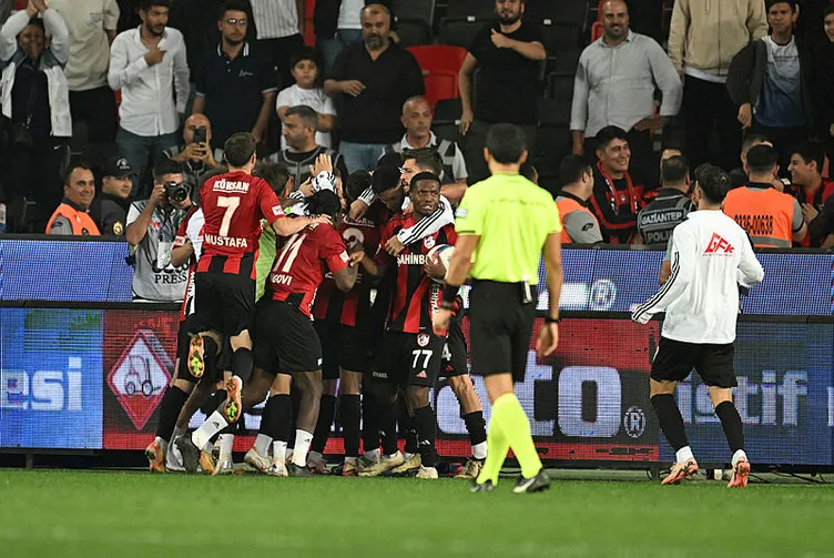 SON DAKİKA BEŞİKTAŞ HABERİ: Beşiktaş, PSG ve Tottenham’ı solladı! Bu alanda zirvede…