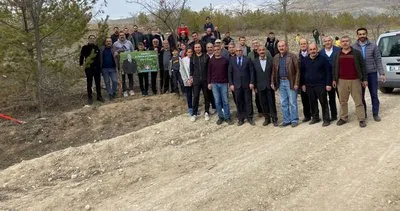Türkeş için fidanlar toprakla buluştu #erzincan