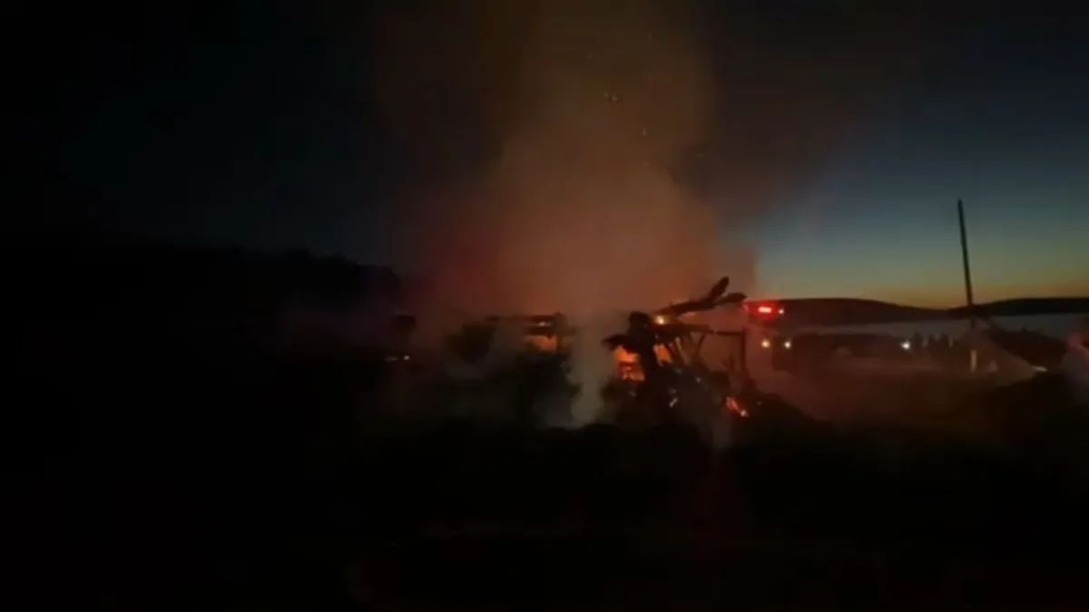 Bolu Dağları'nda Feci Yangın: Yayla Evleri Kül Oldu, 2 Konut Tamamen Yandı!