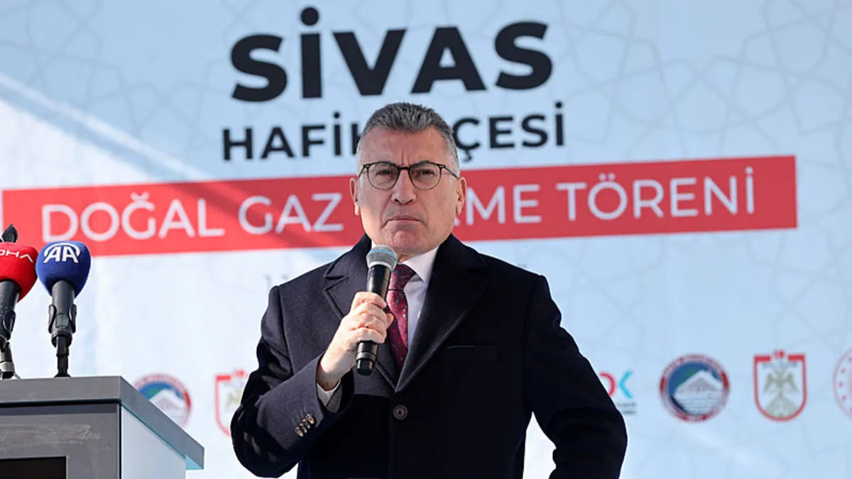 AK Parti Grup Başkanı Abdullah Güler’den Özgür Özel’e tepki: Bu ifadelerini reddediyorum AK Parti Grup Başkanı Abdullah Güler’den Özgür Özel’e tepki: Bu ifadelerini reddediyorum