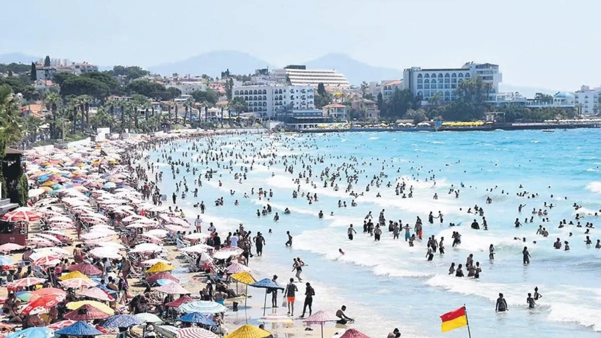 Antalya'ya 8 ayda 12 milyon turist geldi