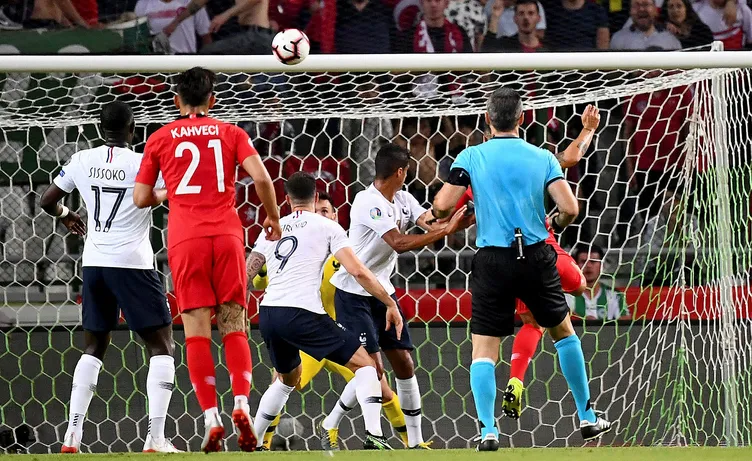 Türkiye - Fransa maçı Avrupa'da böyle yankılandı