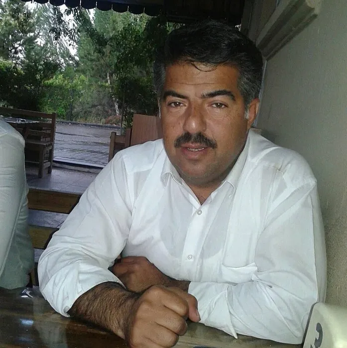 Damadını acımadan öldürdü ardından aynı silahla kendi canına kıydı!