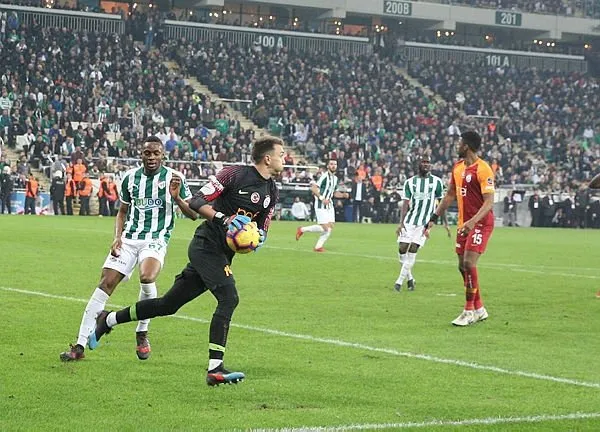 Ömer Üründül: Galatasaray santrforsuz kazandı