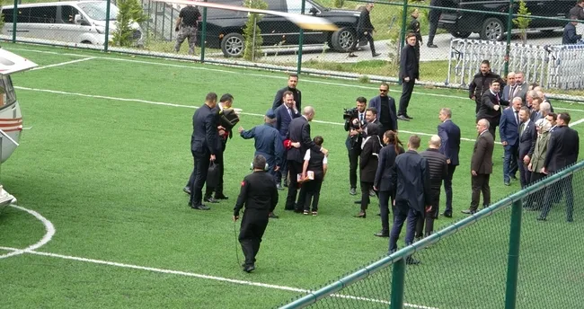 Başkan Erdoğan Ayder’de kentsel dönüşümleri yerinde inceledi Başkan Erdoğan Ayder’de kentsel dönüşümleri yerinde inceledi