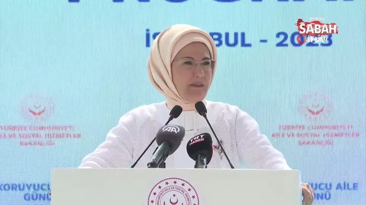 Emine Erdoğan koruyucu ailelerle buluştu | Video