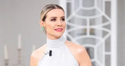 Esra Erol’u böyle ilk defa göreceksiniz... Ünlü sunucu Esra Erol’un tatil pozu sosyal medyayı salladı!