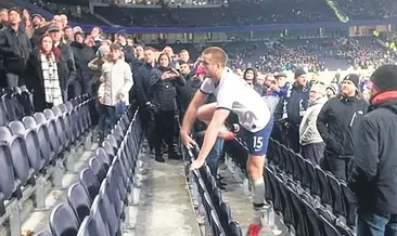 Küfür eden taraftarı kovaladı