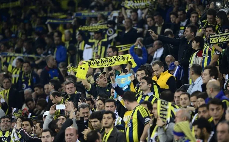Fenerbahçe - Galatasaray maçından kareler