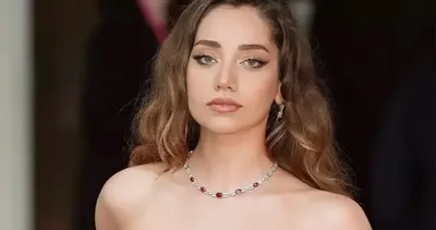 Özge Özacar kimdir? Güzel ve başarılı oyuncu Özge Özacar  kaç yaşında, aslen nereli? İşte dizileri ve filmleri